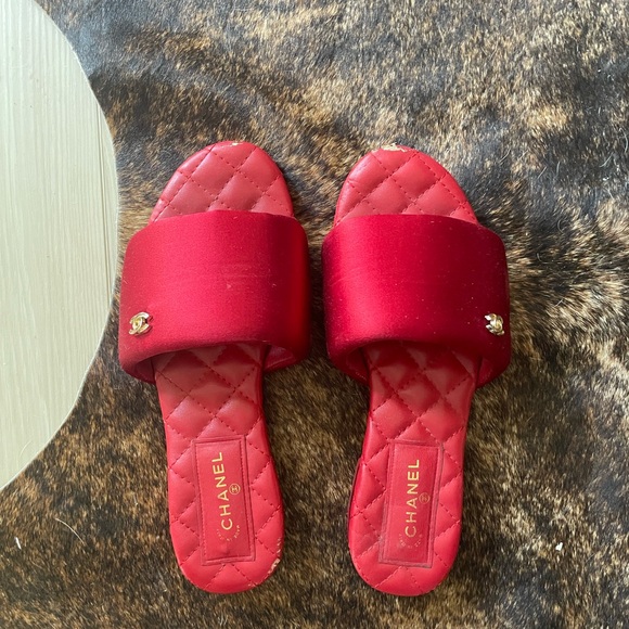 Chanel Satin Slides - Picture 1 of 4